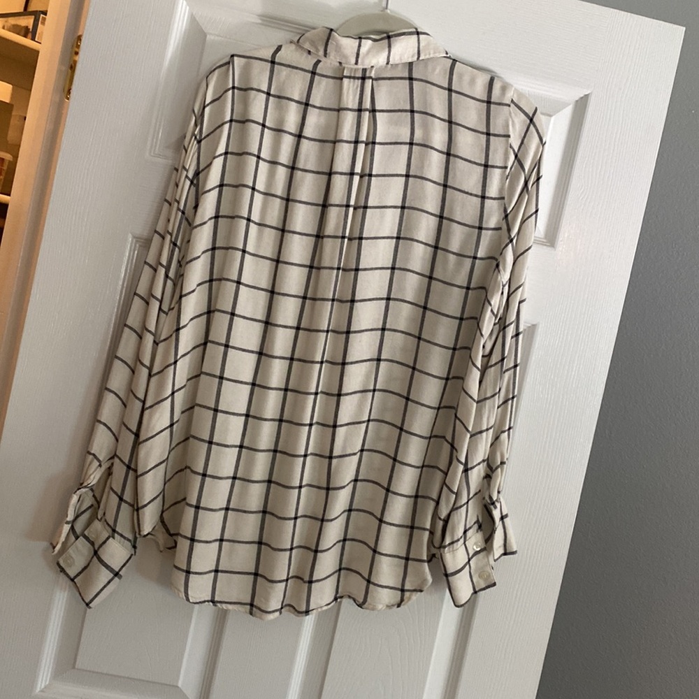 [Max Studio] Button Down - Picture 4 of 8